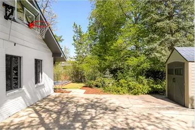 200 Mohawk Dr, Boulder, CO 80303 - Photo 30