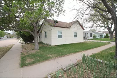 501 Cleveland St, Sterling, CO 80751 - Photo 2