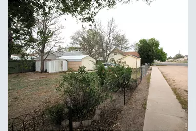 501 Cleveland St, Sterling, CO 80751 - Photo 10