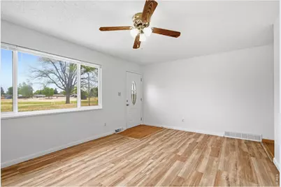 507 31st Ave, Greeley, CO 80634 - Photo 6
