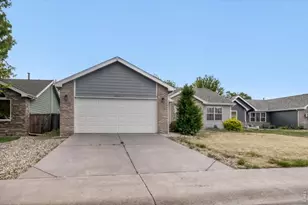 1012 Basin Ct, Windsor, CO 80550 - Photo 2