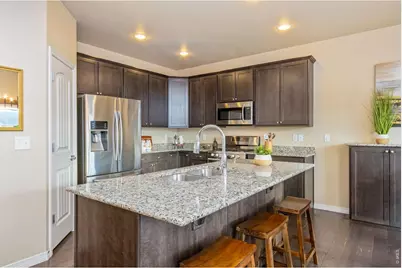 885 Shirttail Peak Dr, Windsor, CO 80550 - Photo 10