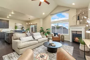 885 Shirttail Peak Dr, Windsor, CO 80550 - Photo 6
