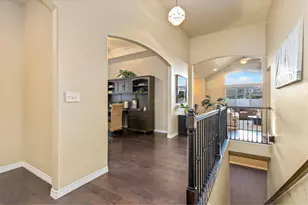 885 Shirttail Peak Dr, Windsor, CO 80550 - Photo 4