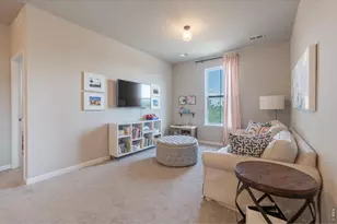 1766 Bounty Dr, Windsor, CO 80550 - Photo 30