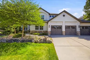 1657 Stardance Cir, Longmont, CO 80504 - Photo 4