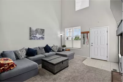 3070 Nunn Pl, Loveland, CO 80538 - Photo 4