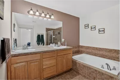 3070 Nunn Pl, Loveland, CO 80538 - Photo 18