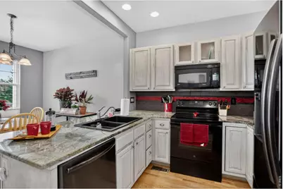 3070 Nunn Pl, Loveland, CO 80538 - Photo 6