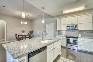 1379 Charles Dr, Longmont, CO 80503 - Photo 10