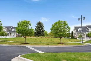 2178 Cape Hatteras Dr, Windsor, CO 80550 - Photo 2
