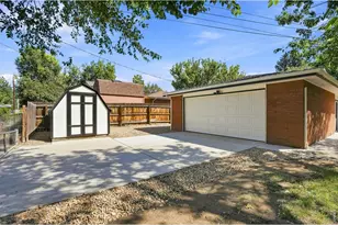 1119 Bross St, Longmont, CO 80501 - Photo 38