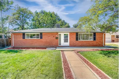 1119 Bross St, Longmont, CO 80501 - Photo 2