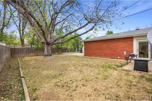 1119 Bross St, Longmont, CO 80501 - Photo 30