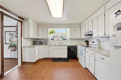 1119 Bross St, Longmont, CO 80501 - Photo 12