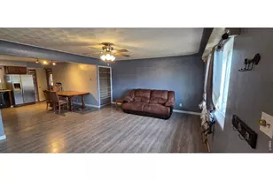 1407 Adams Cir, Sterling, CO 80751 - Photo 4