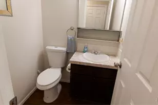 915 44th Ave Ct, Greeley, CO 80634 - Photo 8