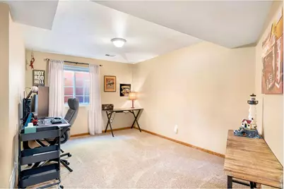 214 E Colorado Ave, Berthoud, CO 80513 - Photo 22