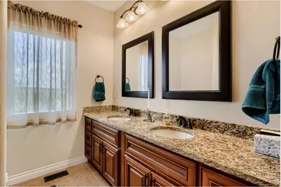 33080 Vista View Cir, Elizabeth, CO 80107 - Photo 24