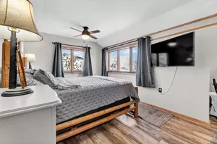500 Bulwark Ridge Dr, Glen Haven, CO 80532 - Photo 16