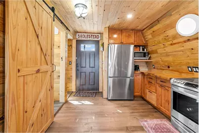 500 Bulwark Ridge Dr, Glen Haven, CO 80532 - Photo 4