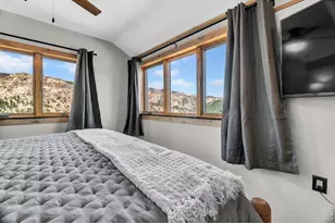 500 Bulwark Ridge Dr, Glen Haven, CO 80532 - Photo 18