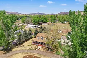 6301 Buckhorn Dr, Loveland, CO 80538 - Photo 2