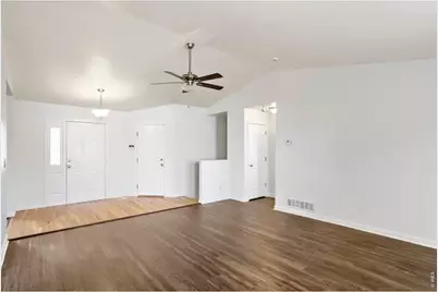 3932 Falcon Ln, Evans, CO 80620 - Photo 4