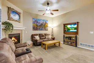 634 Del Carmen Dr, Fort Collins, CO 80524 - Photo 16