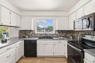 2989 8th St SW, Loveland, CO 80537 - Photo 10