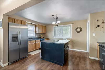 327 W Eisenhower Blvd, Loveland, CO 80537 - Photo 6