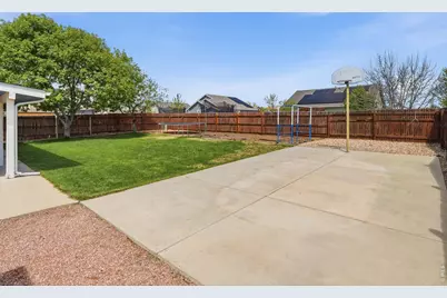 515 E 29th Street Dr, Greeley, CO 80631 - Photo 36