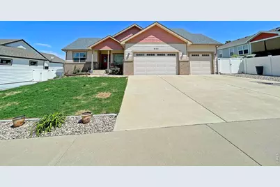 6123 W 8th St, Greeley, CO 80634 - Photo 2
