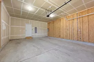 484 S 3rd Ave, Deer Trail, CO 80105 - Photo 18