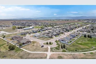 3993 Mount Hope St, Wellington, CO 80549 - Photo 6