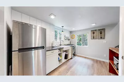 460 W 5th St, Loveland, CO 80537 - Photo 34