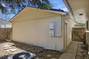 2332 S College Ave, Fort Collins, CO 80525 - Photo 40