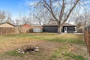 1489 E 6th St, Loveland, CO 80537 - Photo 30