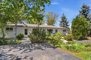 755 Joyce St, Golden, CO 80401 - Photo 2