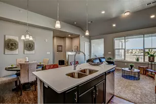 410 High Point Dr, Longmont, CO 80504 - Photo 4