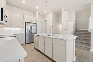 158 High Point Dr, Longmont, CO 80504 - Photo 8