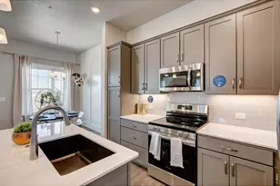 420 High Point Dr, Longmont, CO 80504 - Photo 4