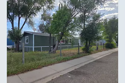 101 Larch Dr, Log Lane Village, CO 80705 - Photo 4