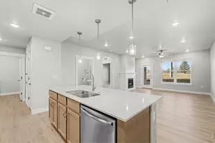 265 High Point Dr, Longmont, CO 80504 - Photo 4