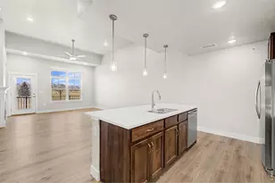 265 High Point Dr, Longmont, CO 80504 - Photo 2