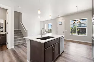 4107 N Park Dr, Loveland, CO 80538 - Photo 4