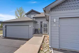 1515 Raven Ct, Estes Park, CO 80517 - Photo 2