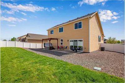 7035 McClellan Rd, Wellington, CO 80549 - Photo 2