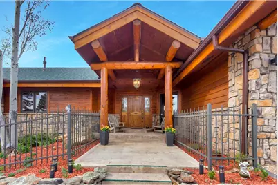 1180 Coyote Run, Estes Park, CO 80517 - Photo 2