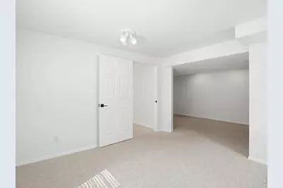 1633 Hallet Peak Dr, Longmont, CO 80503 - Photo 42
